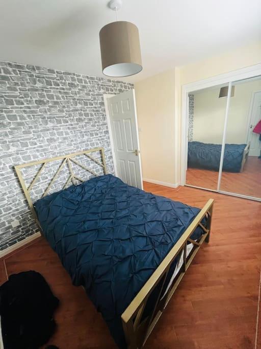 Lovely Entire 2 Bedroom Apartment 모니페스 외부 사진